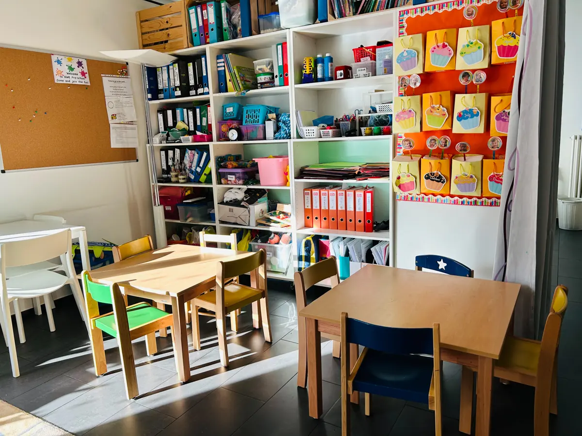 The English library at Ahead With English